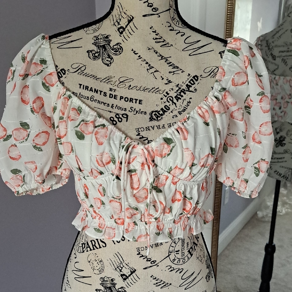White Puff Sleeve Crop Blouse